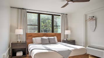 1 bedroom, iron/ironing board, WiFi (free), bed sheets