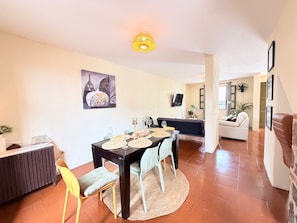 Dining - Vrbo Property (Antigua Guatemala)