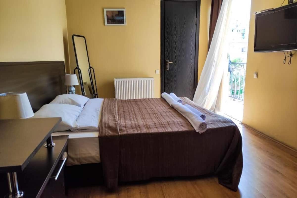 Basic Double Room, Balcony, City View | Desk, laptop workspace, iron/ironing board (on request), free WiFi