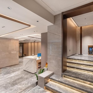 Ảnh chưa phân loại, 3 trong số 51 ảnh, nút
