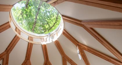 La Pomme de Pin Perchée – Vercors Treehouse