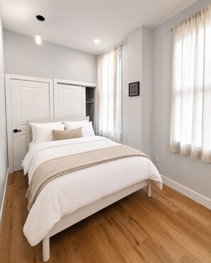 Room - Brand New 1-bedroom apartment in Old City Philadelphia (Philadelphia)