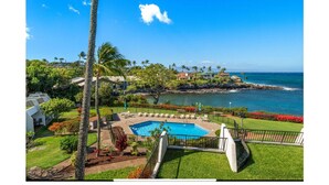 Outdoor pool - Oceanfront, swim with turtles, enjoy sunset views, all from your backyard. #B18 (Lahaina)