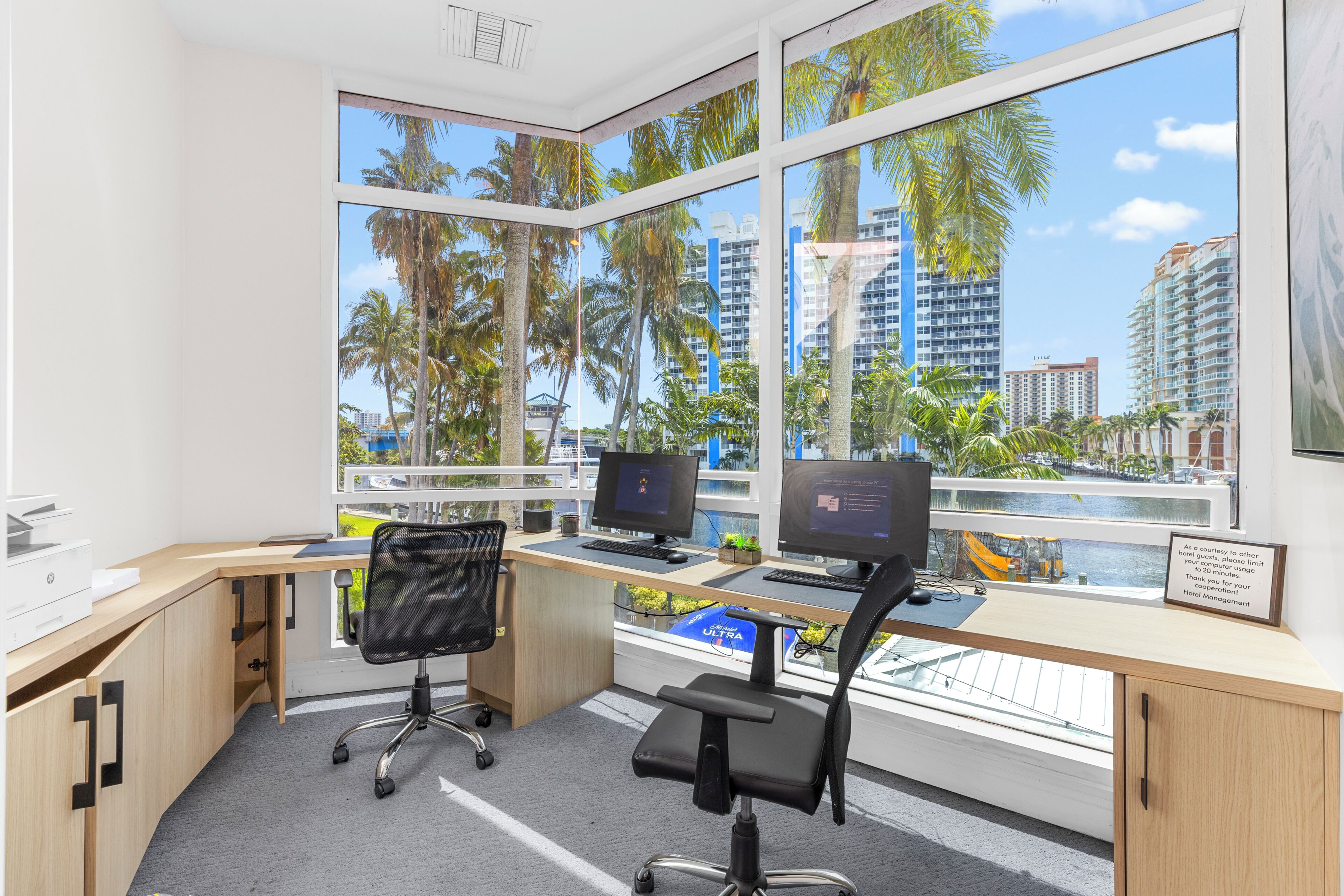 Condo, Balcony | Business center