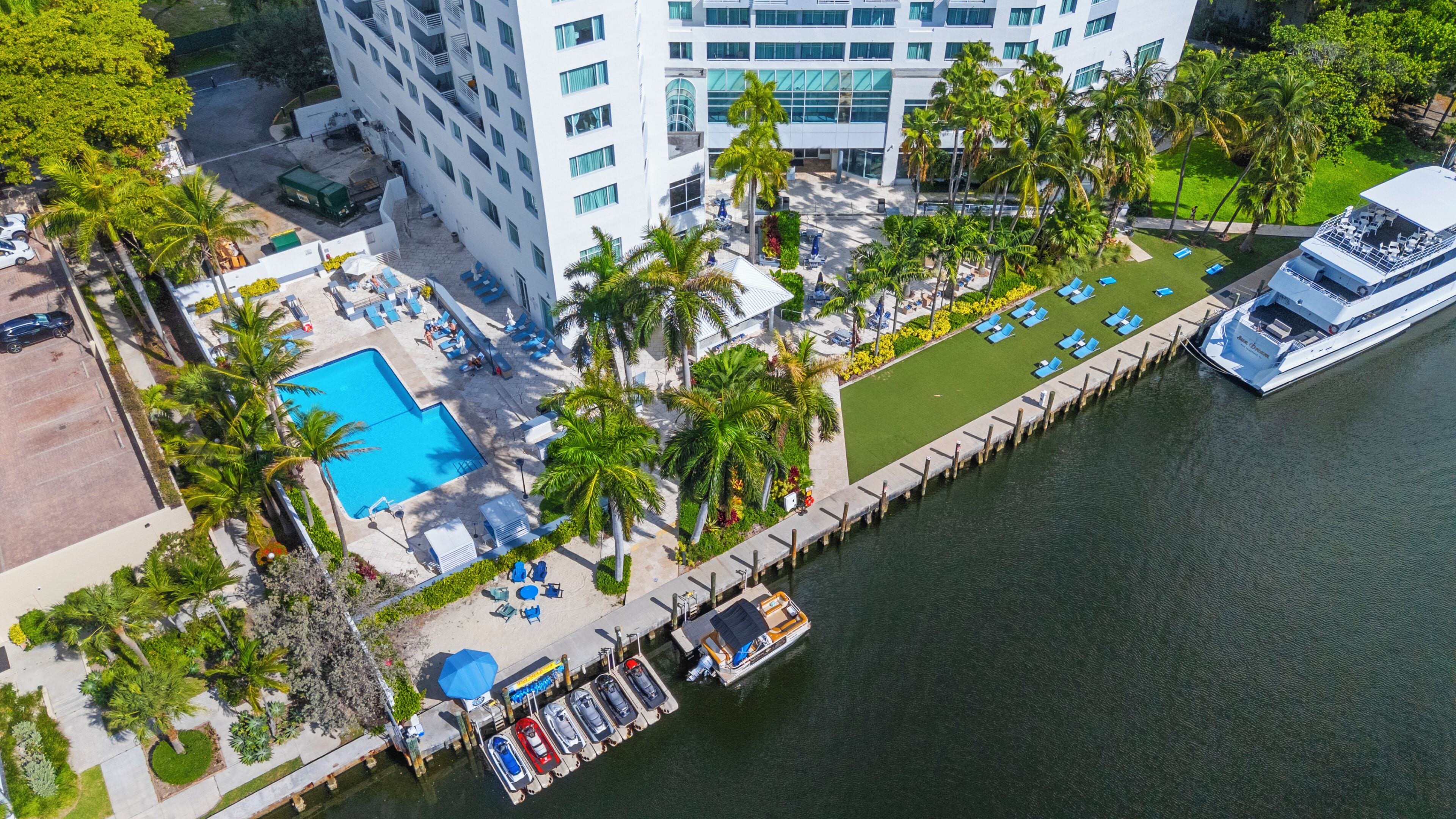 Condo, Balcony | Exterior