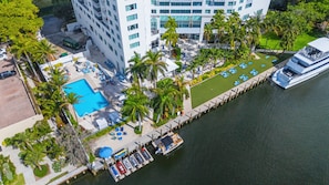 Condo, balcón | Exterior