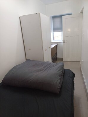 Room, 1 Bedroom, Smoking - Room-ensuite Sin Room Near CBS Arena and (Coventry)
