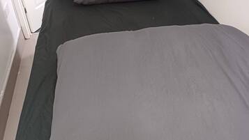 Room, 1 Bedroom, Smoking | 1 bedroom