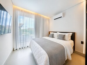 Estúdio, vista para o resort | Cofres nos quartos, cortinas blackout, Wi-Fi de cortesia