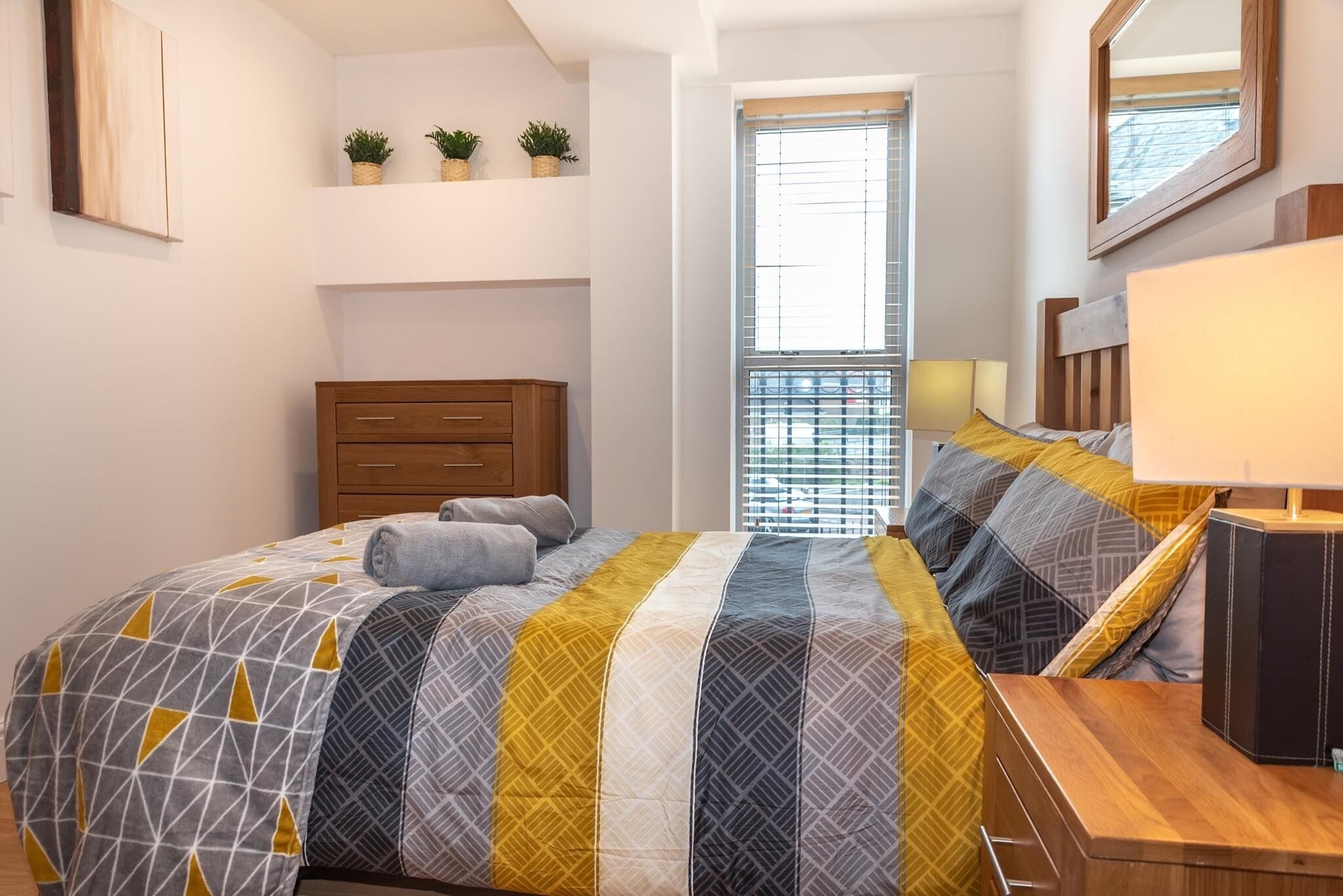 1 bedroom, iron/ironing board, Internet, bed sheets