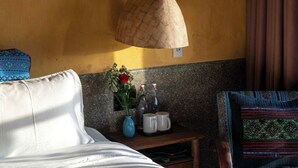 Room - Cycladic Beachfront 2-Bedroom Villa @ AnBang Beach (Đà Nẵng)