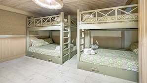 A bunk bed room with a wooden ceiling and a hanging light fixture. - Mtn-View Cashiers Cottage w Screened Deck! (Glenville)