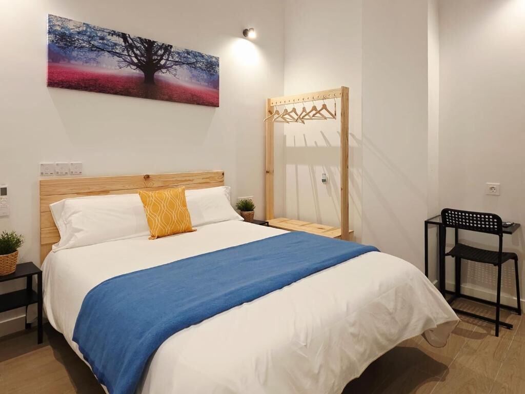 Double Room | Meja, seterika/papan seterika, Wi-fi percuma 