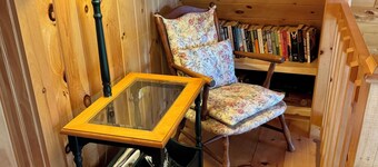 Sunset Cottage on Damariscotta Private Lakefront Private Dock & Kayaks Sleeps 8