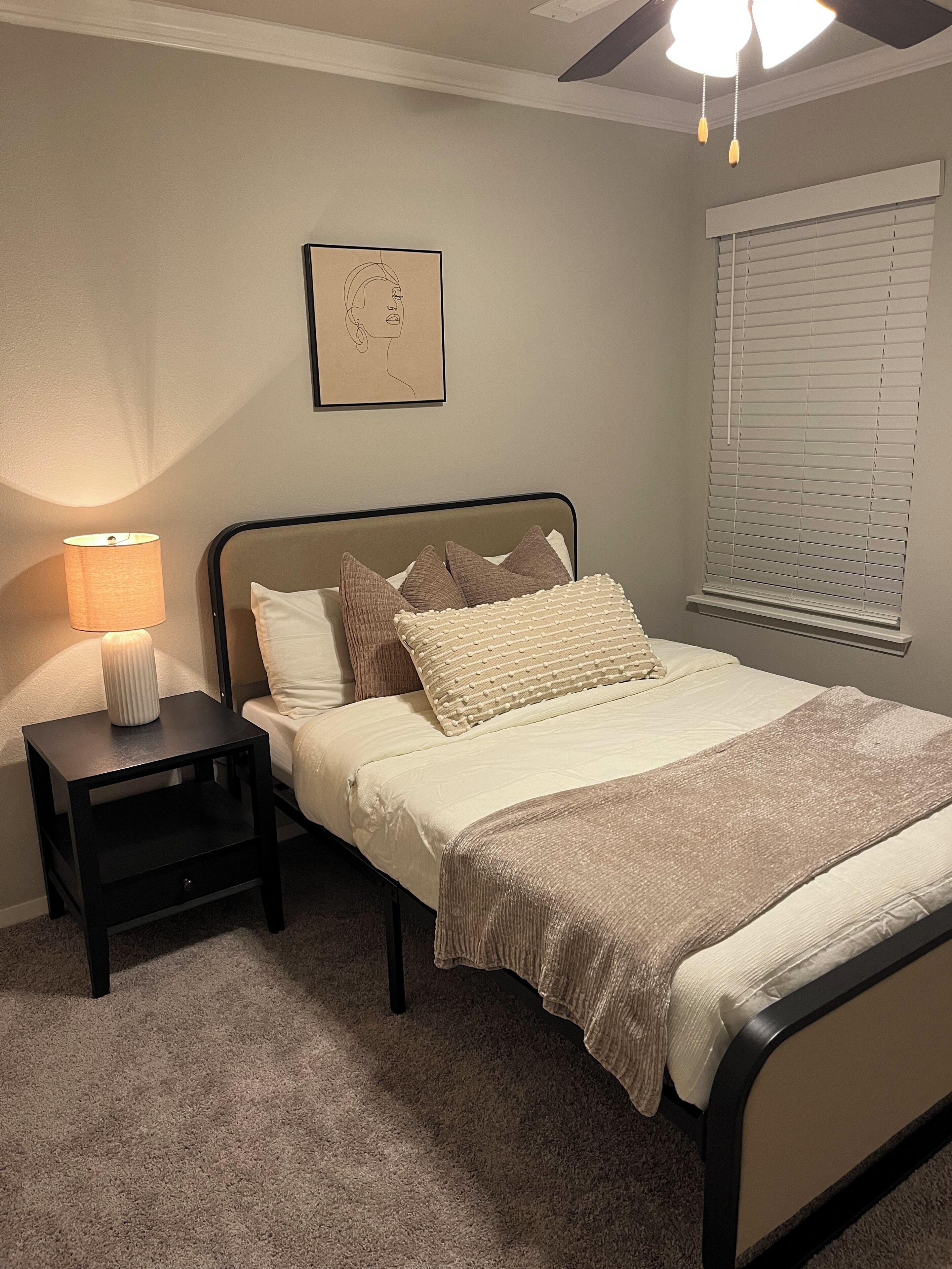 3 Schlafzimmer, Bügeleisen/Bügelbrett, WLAN, Bettwäsche