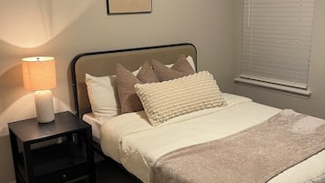 3 Schlafzimmer, Bügeleisen/Bügelbrett, WLAN, Bettwäsche