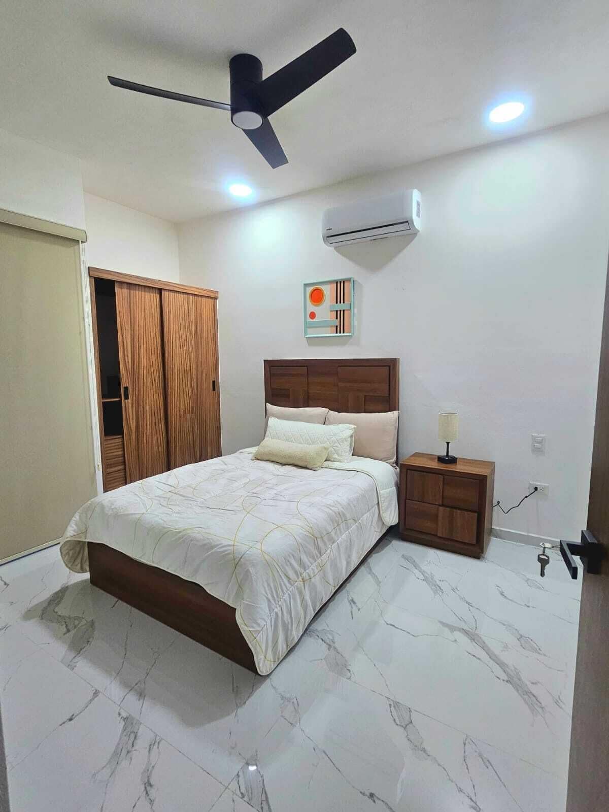 Deluxe House, Balcony, Garden View | In-room safe, soundproofing, free WiFi, bed sheets