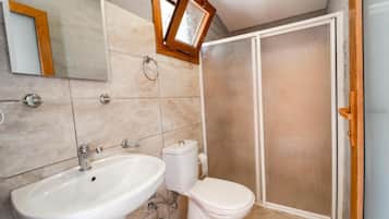 Comfort-Zimmer, Balkon, Meerblick | Badezimmer