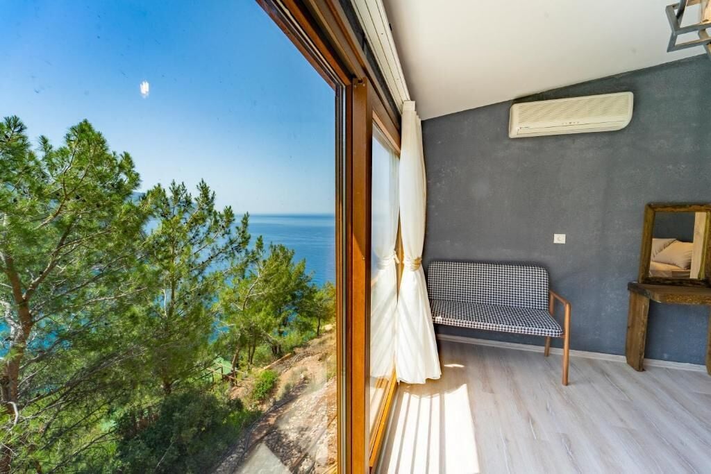 Family Bungalow, Balcony, Sea View | Interior