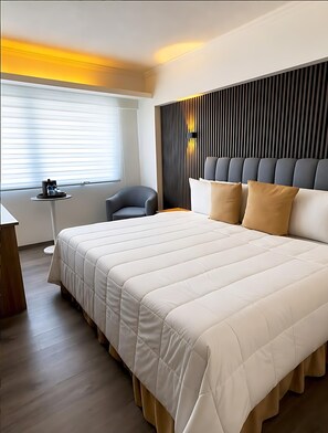 Standard Room | In-room safe, desk, iron/ironing board (on request), free WiFi - Hotel Tibisay Maracaibo (Maracaibo)