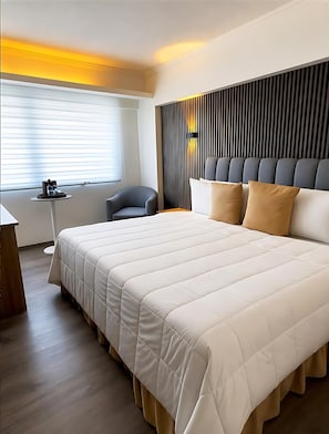 In-room safe, desk, iron/ironing board (on request), free WiFi - Hotel Tibisay Maracaibo (Maracaibo)