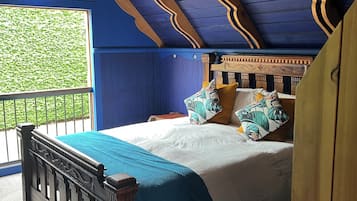 3 slaapkamers, een strijkplank/strijkijzer, wifi, beddengoed