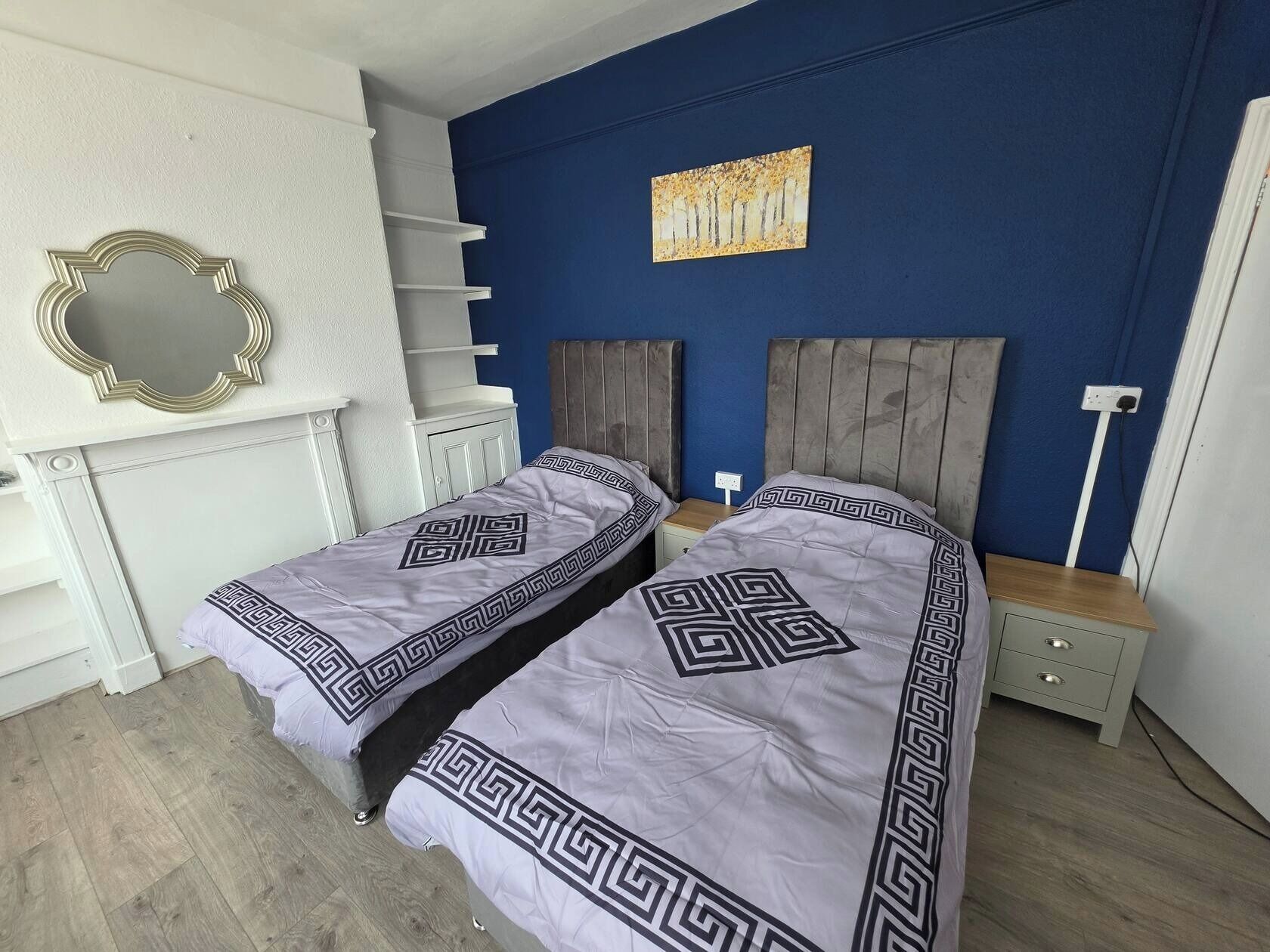 3 bedrooms, iron/ironing board, bed sheets