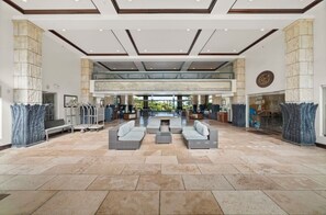 Lobby - A/C Luxury Poolside Retreat / Resort fee included (Kapaʻa)
