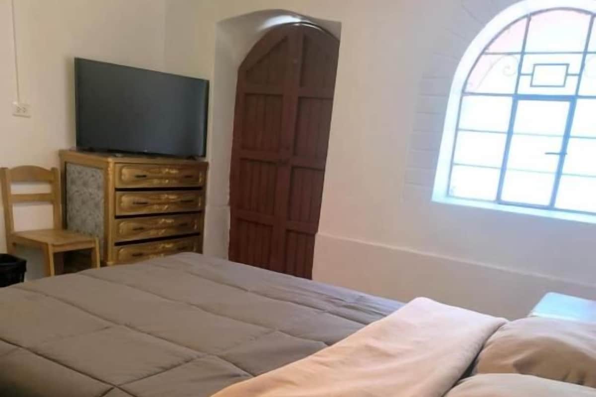 Habitación estándar doble, patio | Wifi gratis