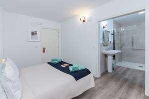 Bathroom - Vrbo Property (Ampuero)