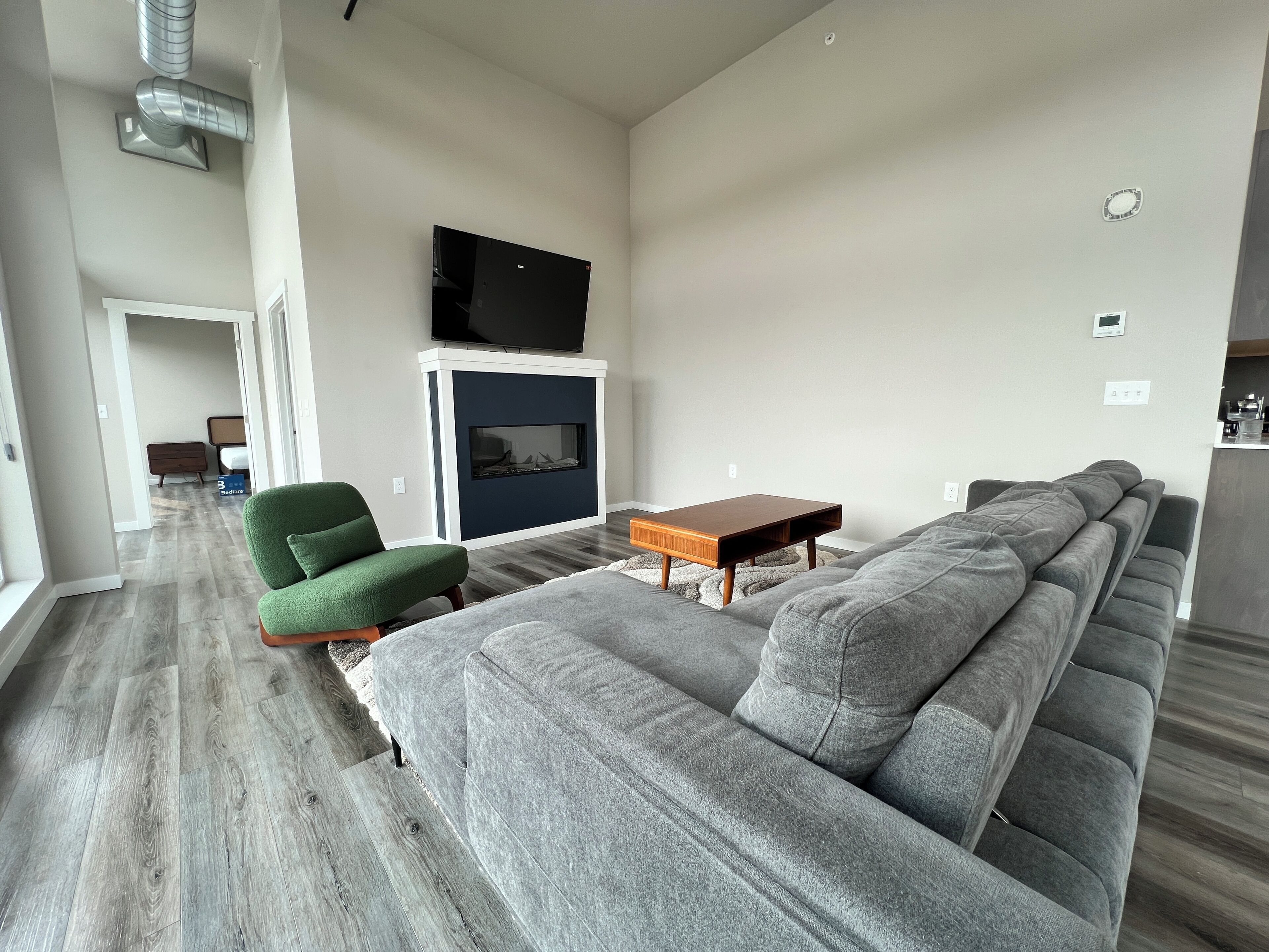 Smart TV, chimenea