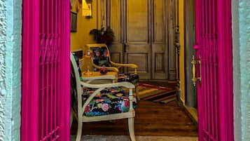 Room, 1 Bedroom, Accessible, Smoking | Interior