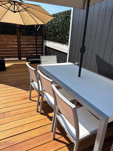 Rooftop Patio Downtown GH: Steps to Lake & Dining