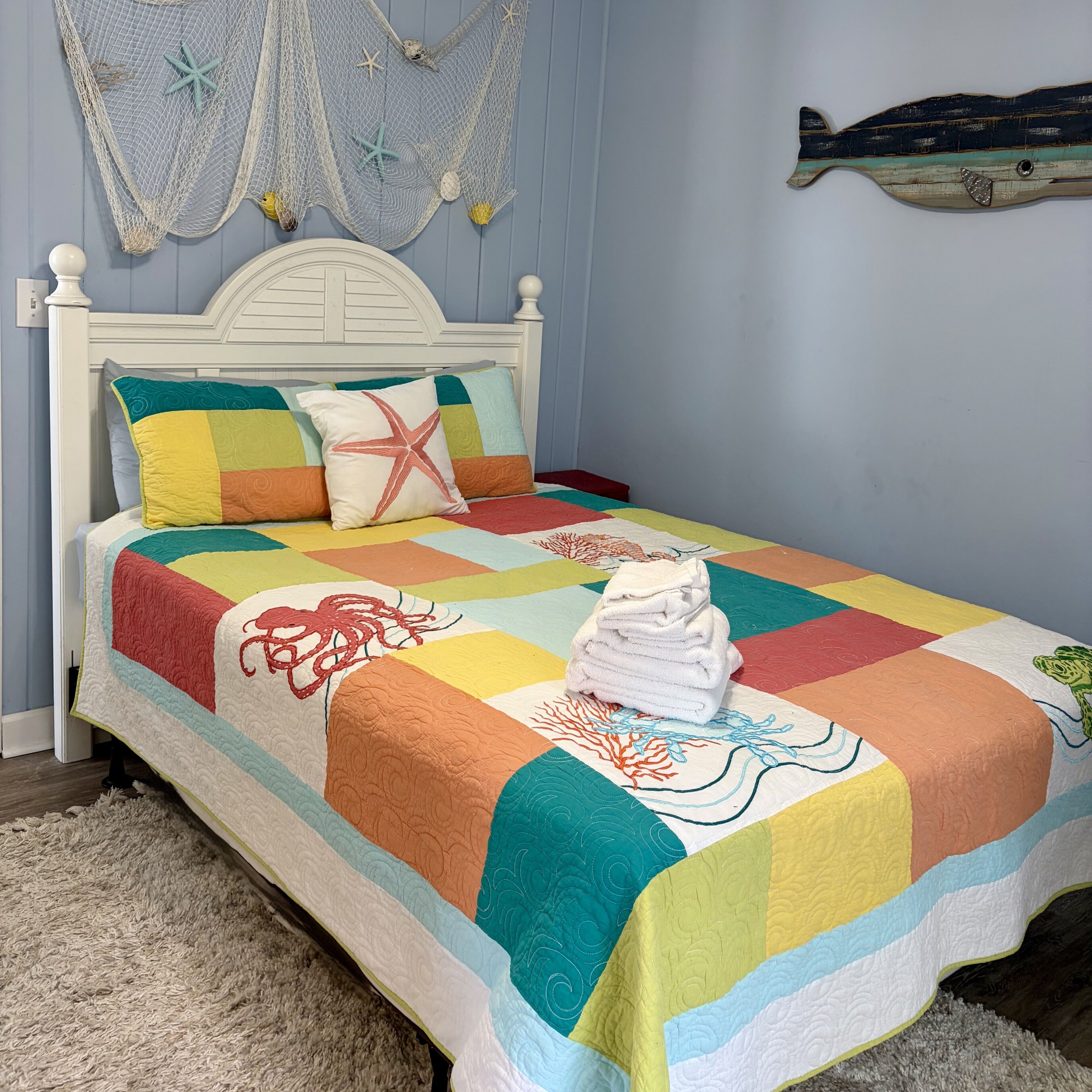 3 bedrooms, iron/ironing board, Internet, bed sheets