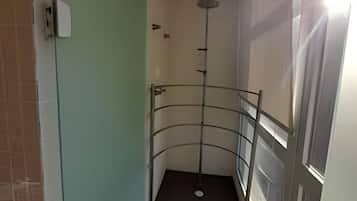 Apartment | Bathroom