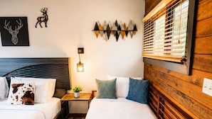 1 chambre, bureau, lit parapluie, Wi-Fi