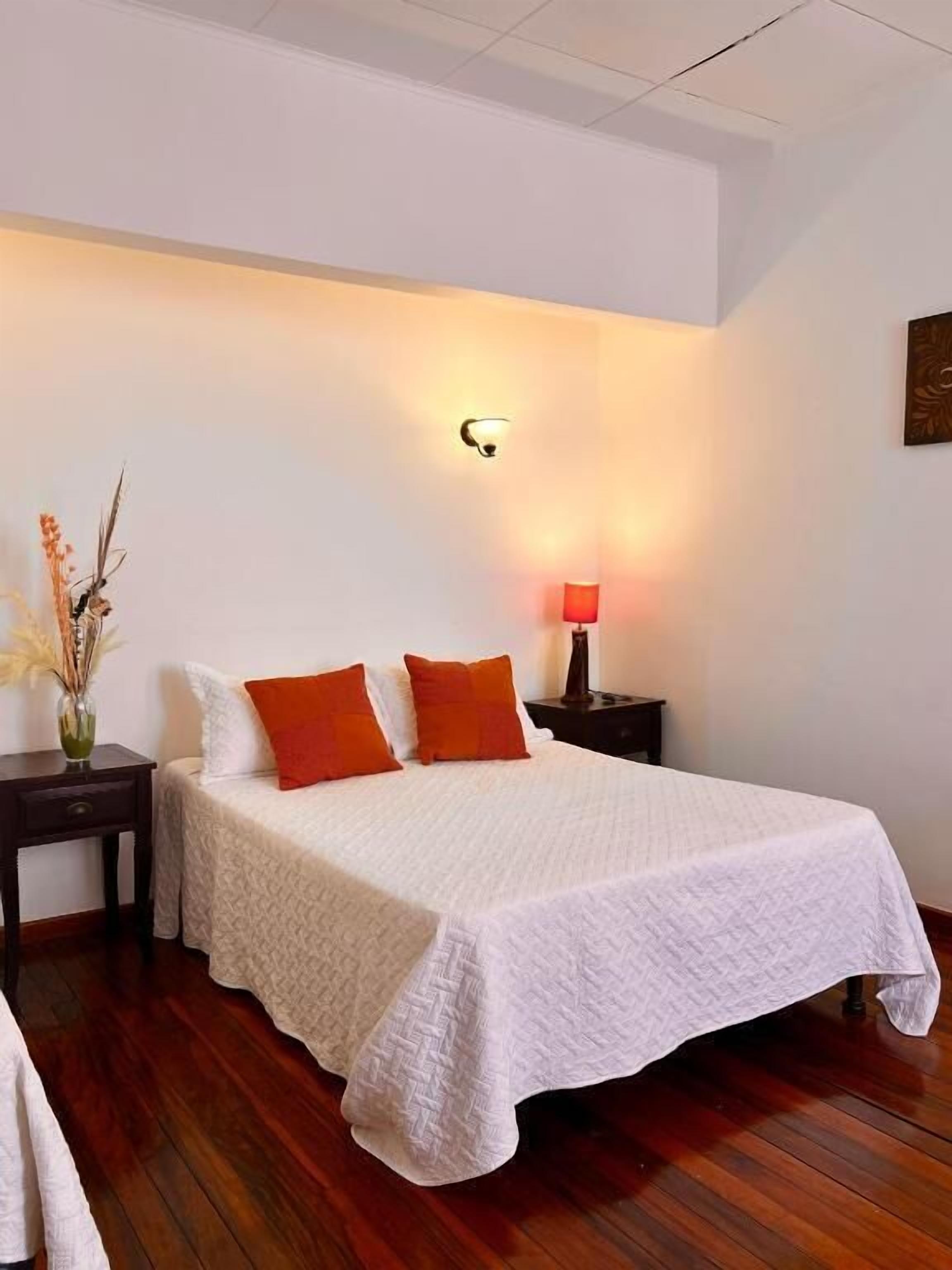 Family Room, Private Bathroom