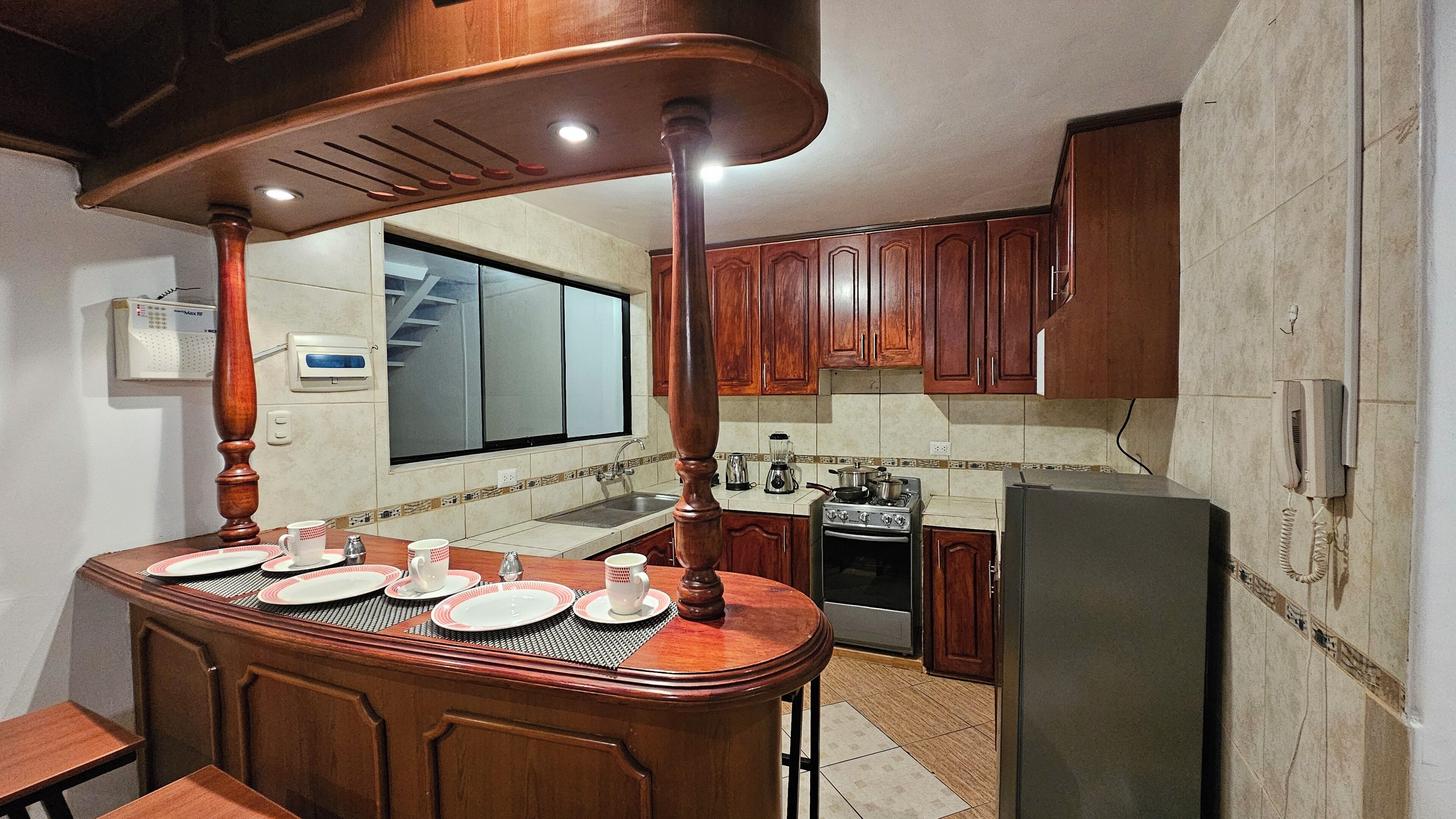 Coffee/tea maker, microwave, oven, electric kettle