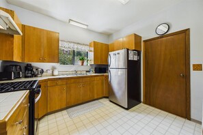 15-1638 7th St-112