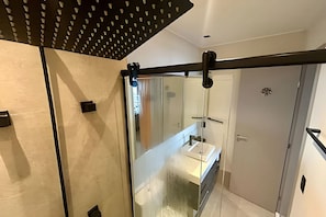Deluxe Apartment, Sea View | Bathroom - SHB Alto padrão com Vista Panorâmica (Santos)
