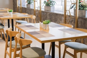 Dining - Yitel Premium (Shanghai)