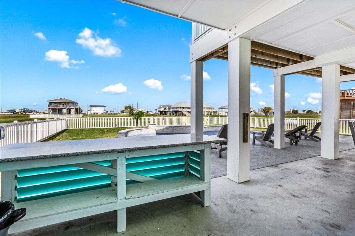 House, Multiple Beds, Patio, Pool View (Insta-Ahhh) | View from room