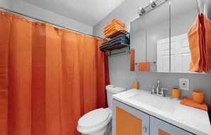 Bathroom -  3-bedroom house in the heart of North Park (San Diego)