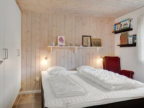 Room - "Marjanna" - 700m to the fjord by Interhome (Løgstør)