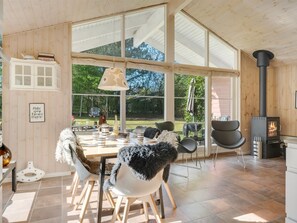 Dining - "Marjanna" - 700m to the fjord by Interhome (Løgstør)