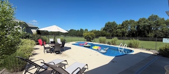 Escape to Your Own Private Oasis In Moyock, NC