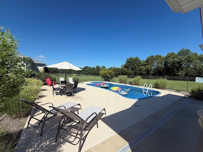 Escape to Your Own Private Oasis In Moyock, NC