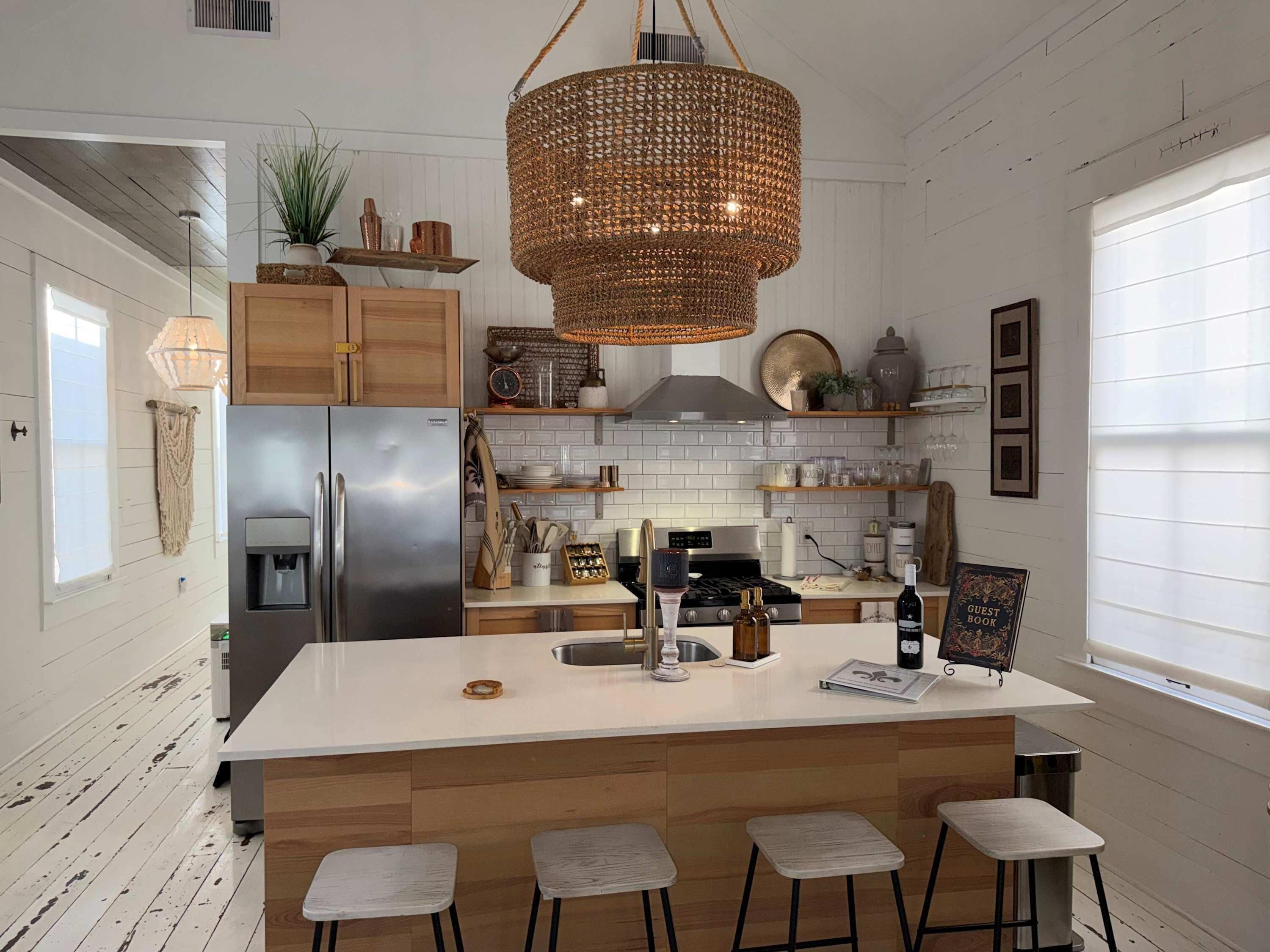 Casa, 2 camas Queen, vista para o jardim (Krewe Cottage) | Cozinha privada