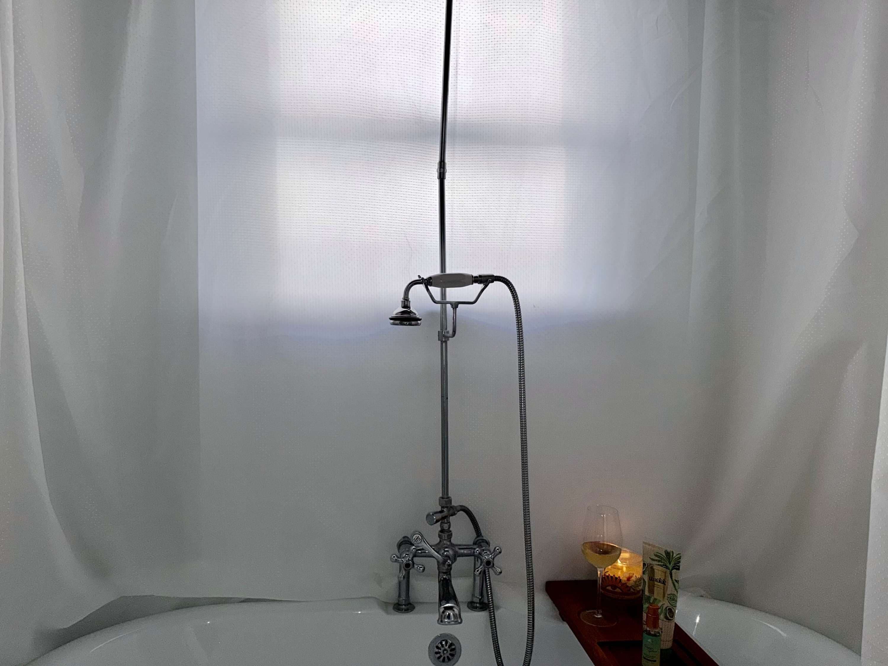 House, 2 Queen Beds, Garden View (Krewe Cottage) | Bathroom | Towels