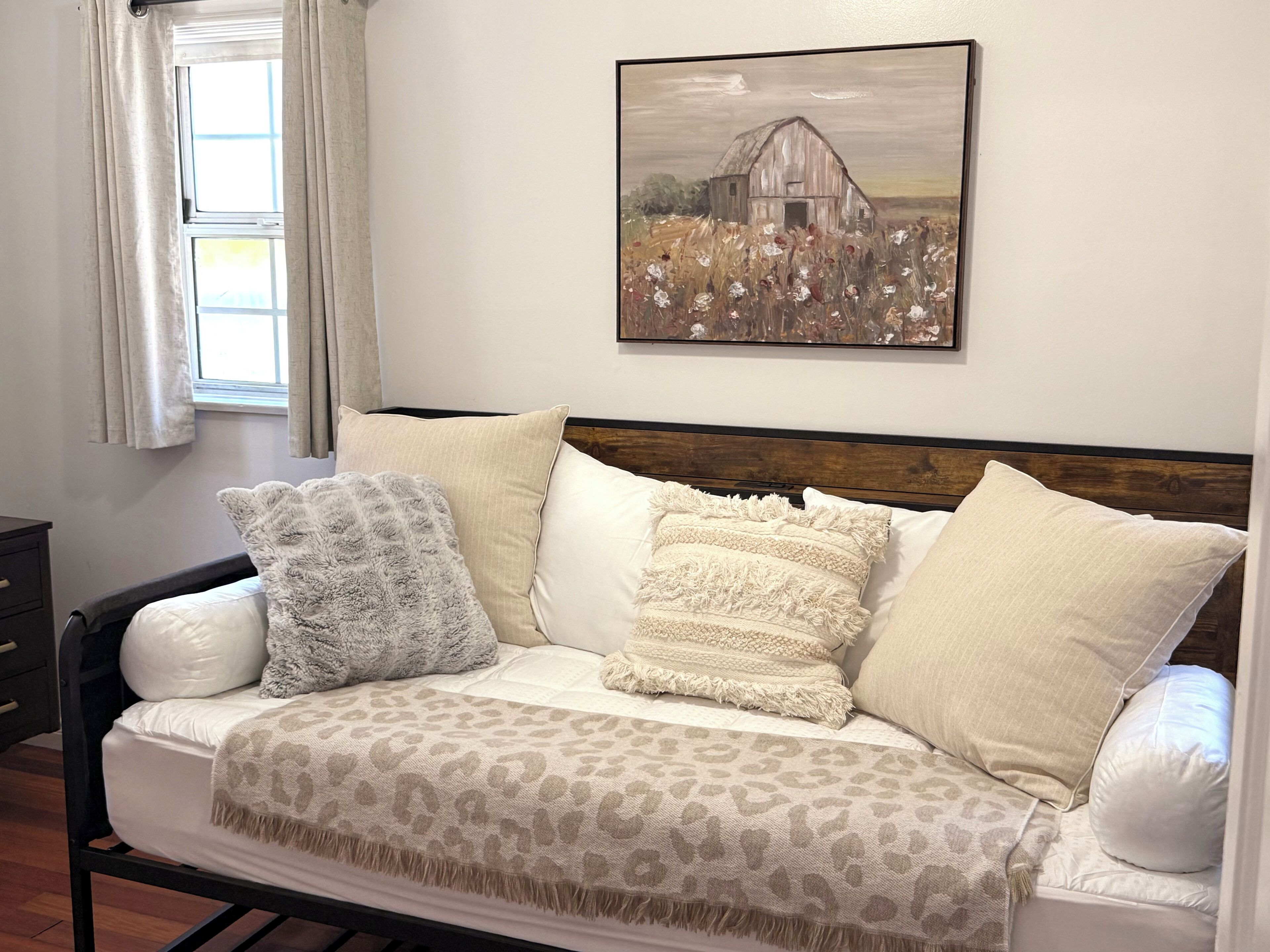4 Schlafzimmer, Bügeleisen/Bügelbrett, kostenloses WLAN, Bettwäsche